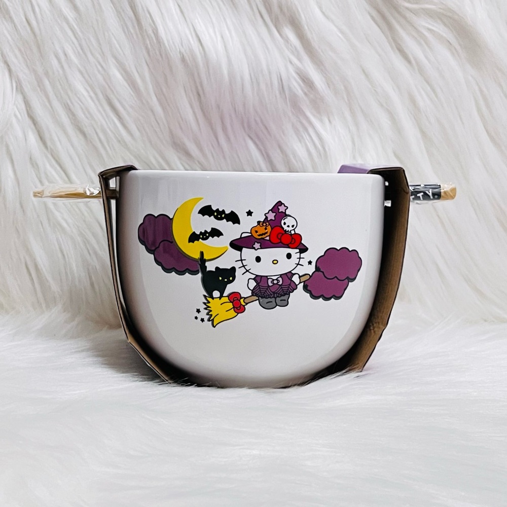 Hello Kitty Halloween Bowl